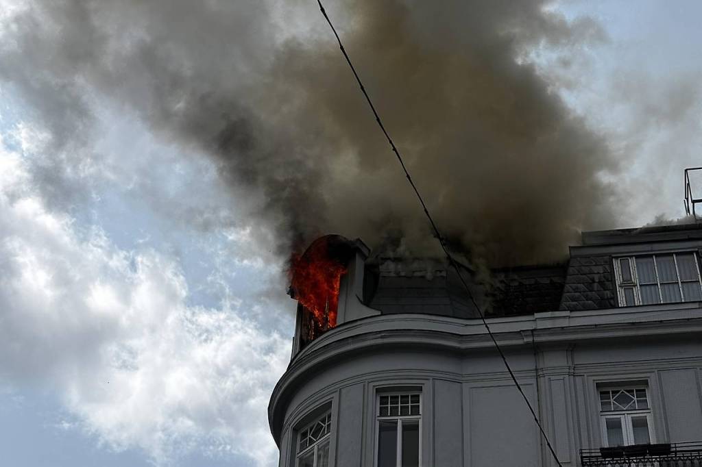 Großeinsatz der Berufsfeuerwehr Wien und der Berufsrettung&nbsp;Wien